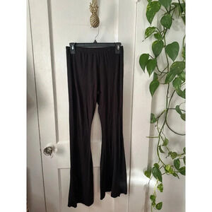 Forever21 women’s size medium black bell bottom leggings